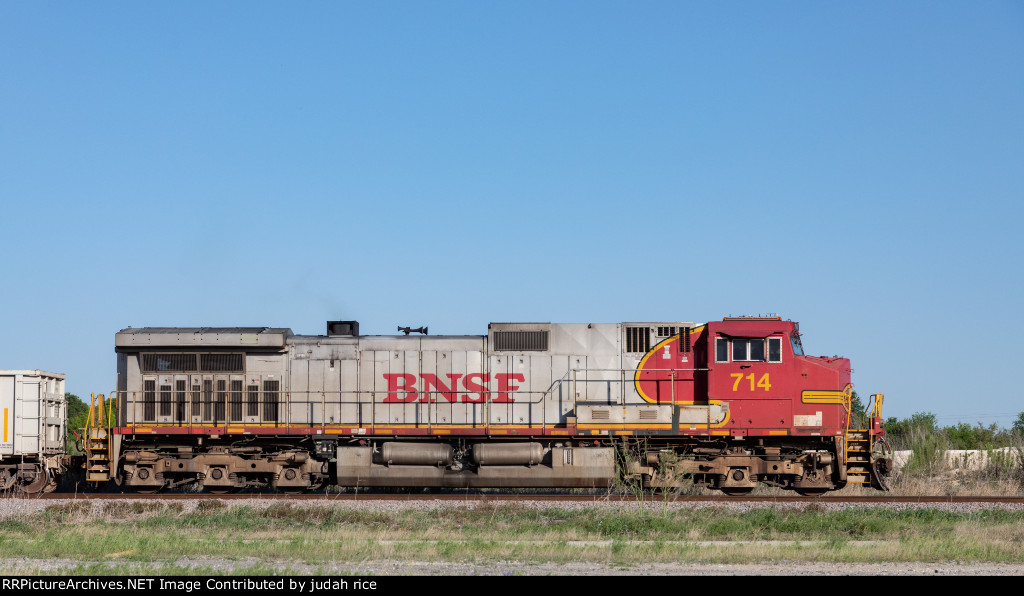 BNSF 714